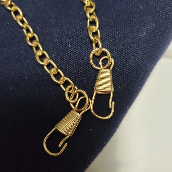 GENERIC gold chain strap - Picture 3 of 4